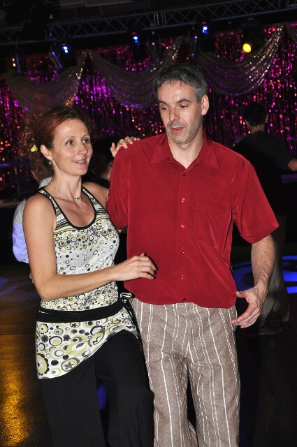 min 2008 11 08 fous swing 480